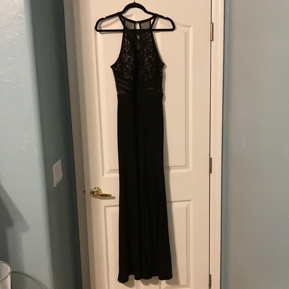 Black prom dress